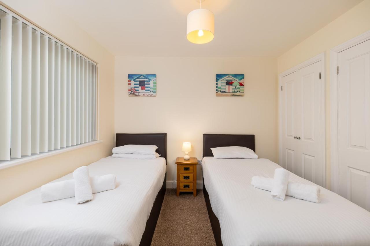 West Beach - Holiday Apartments Westward Ho!  Exterior foto